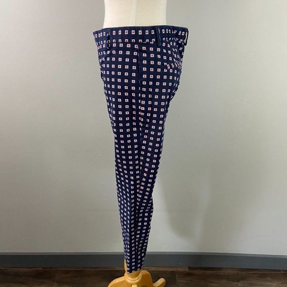 GAP Slim Cropped Blue‎ & Red Patterned Pants - Picture 4 of 11